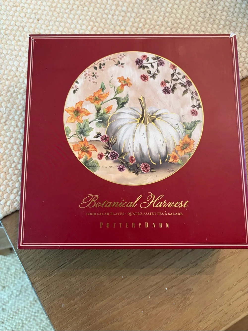 Pottery Barn Botanical Harvest Dinner Plate with White and Orange Pumpkin Motif